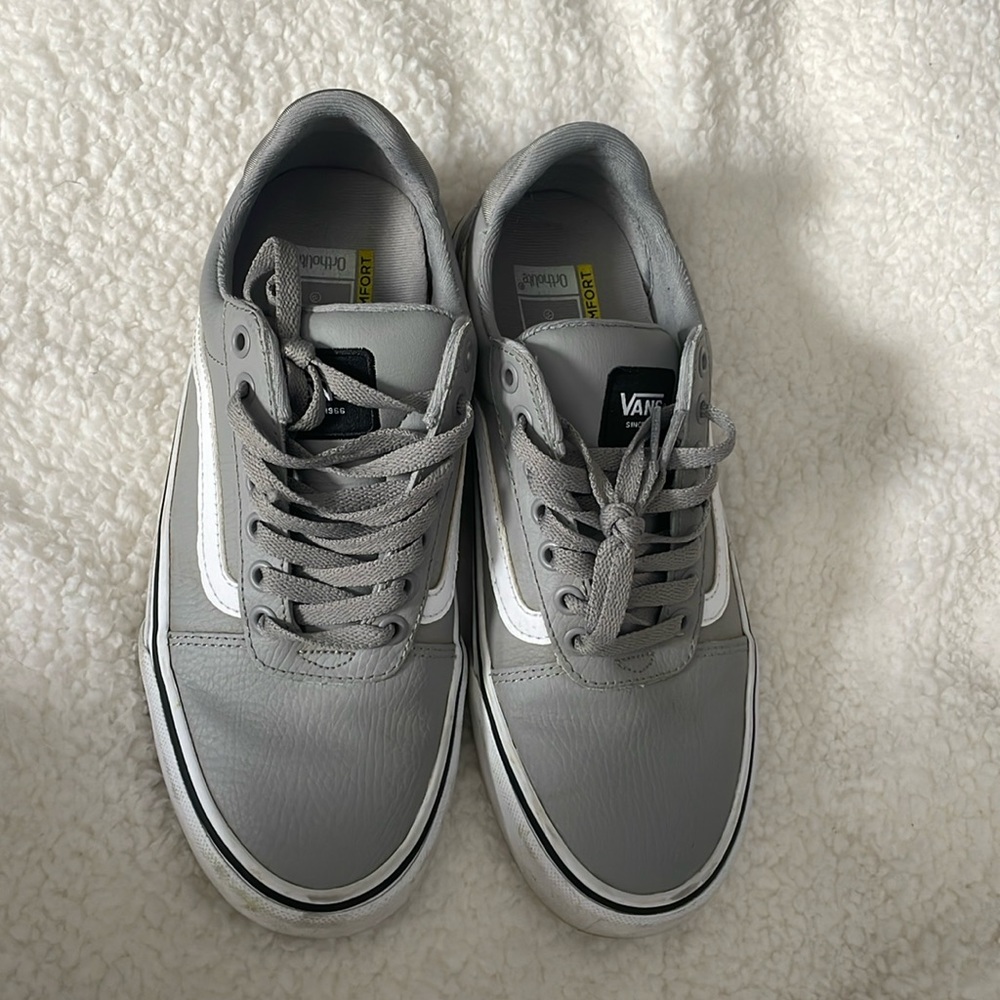 Vans deluxe comfort